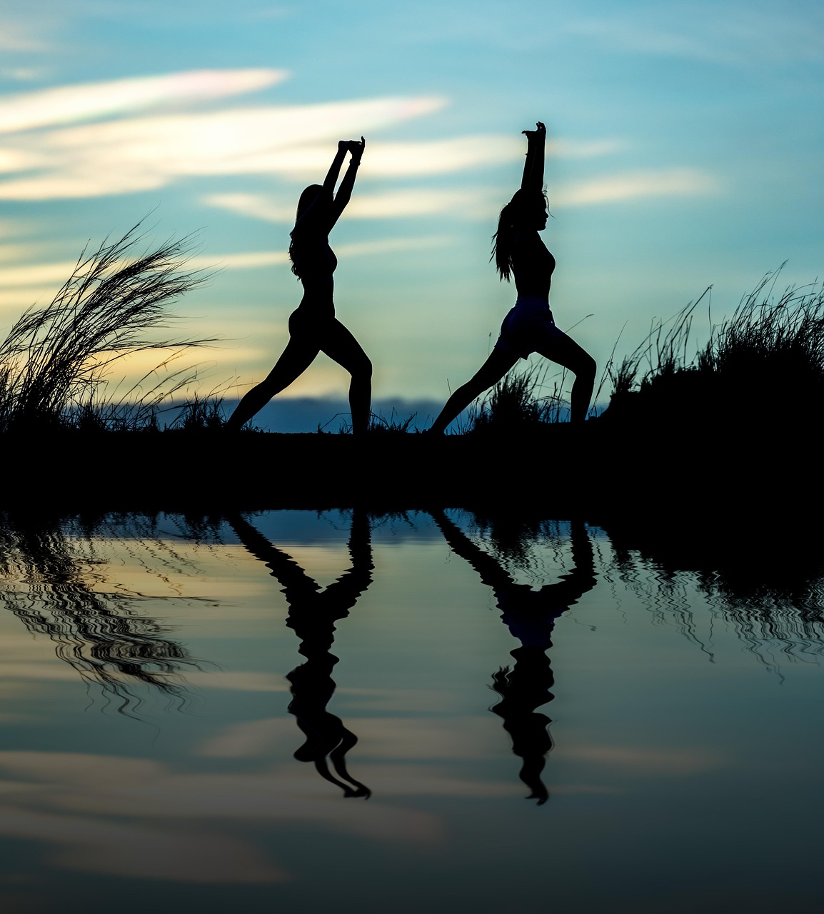 women, yoga, nature, silhouettes, water, reflection, mirroring, water reflection, pose, posing, yoga pose, meditation, stretching, wellness, well-being, exercise, adults, asia, girls, morning, outdoors, pair, people, stance, sunrise, sunset